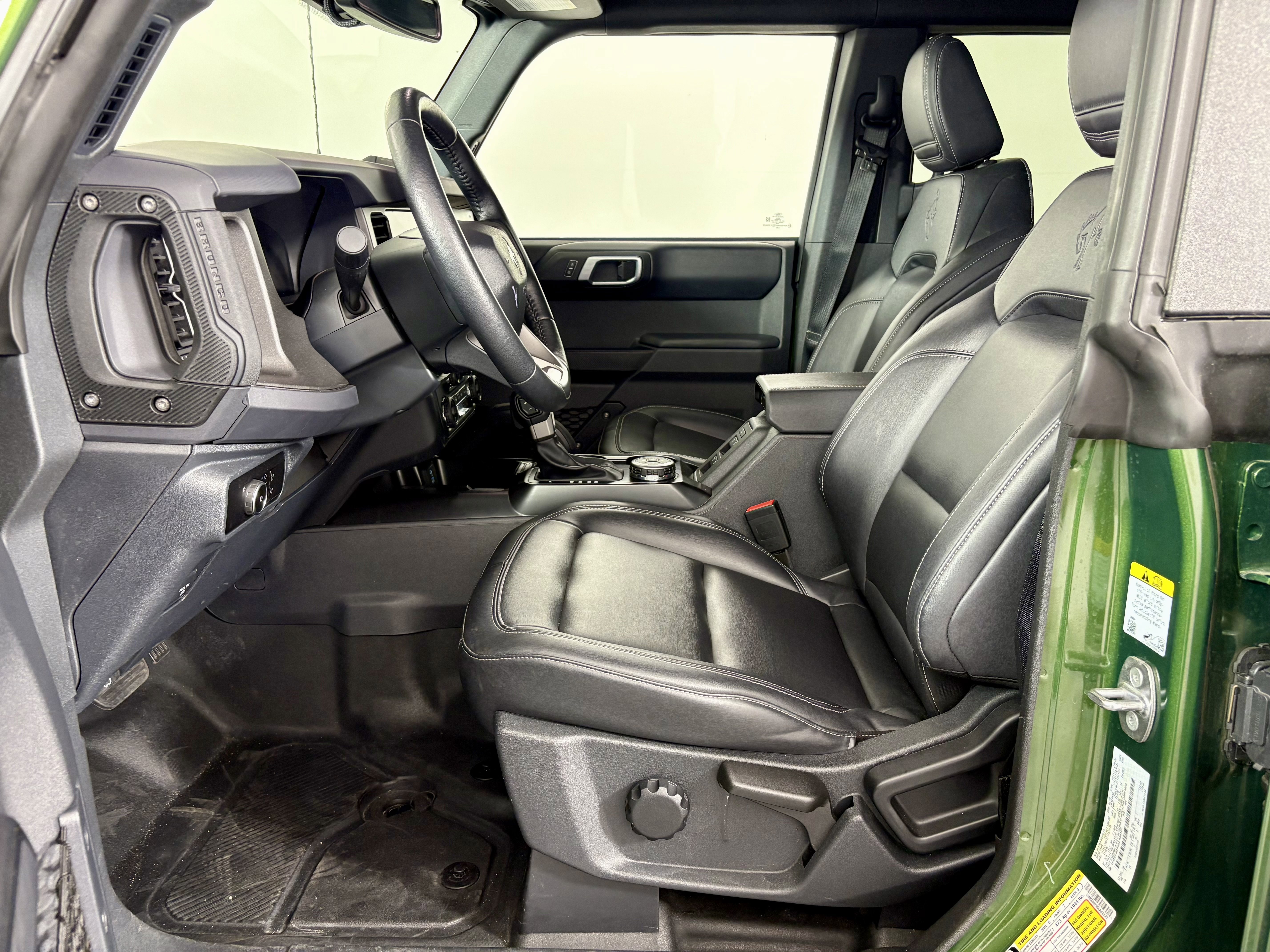 Used 2025 Green Metallic Ford Badlands image 12