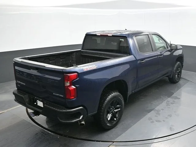 Used 2021 Blue Chevrolet Custom Trail Boss image 17
