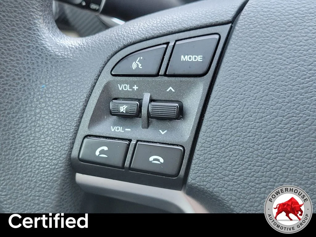 Used 2019 Green Hyundai Value image 27