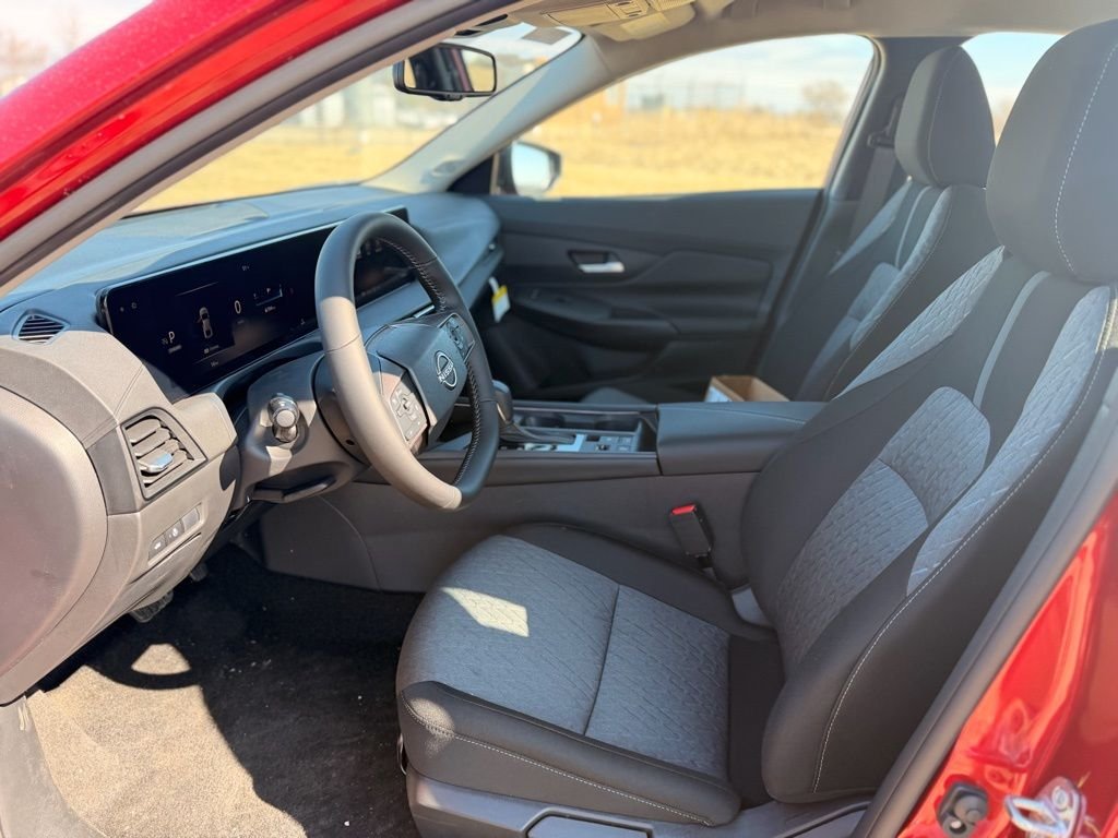 2026 Nissan Sentra SV - Photo 9