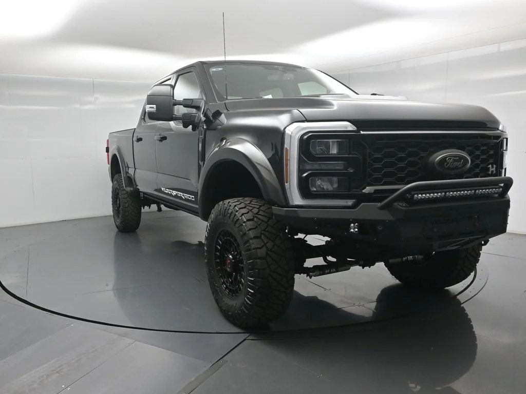 New 2026 Agate Black Metallic Ford Lariat image 43