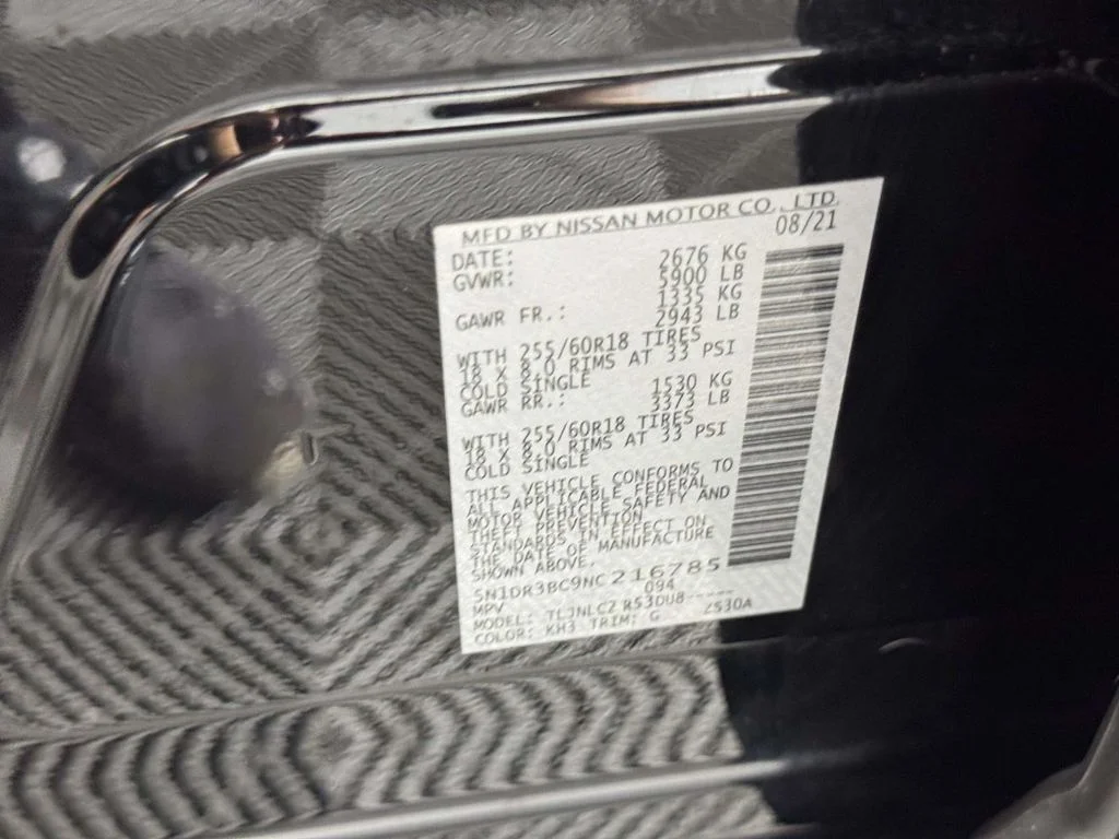 Used 2022 Black Nissan SV image 16