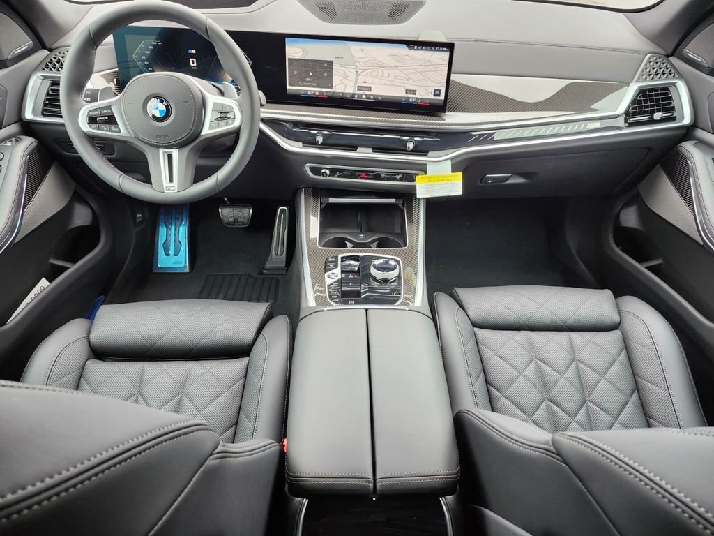 New 2026 Black BMW M60i image 12