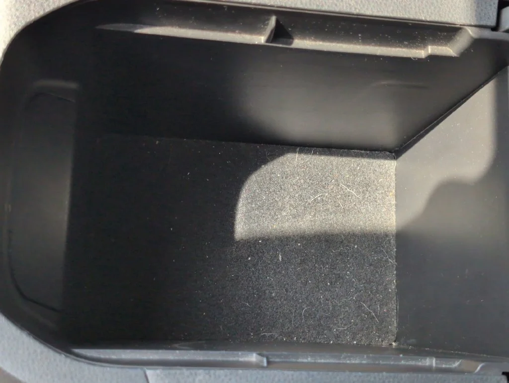 Used 2019 Silver Toyota LE image 23