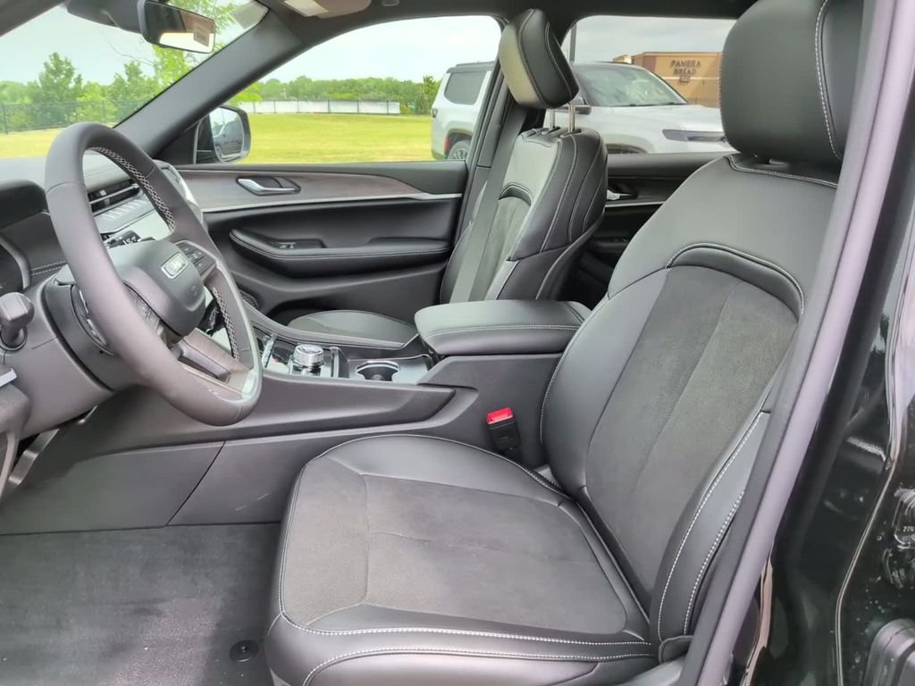New 2026 Black Jeep Altitude image 18