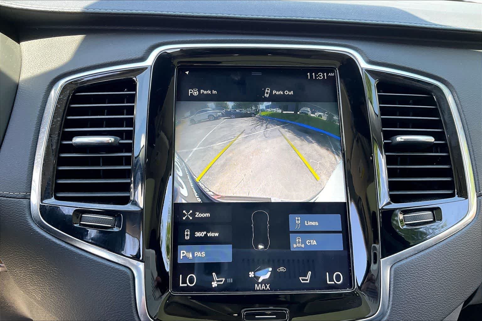 Used 2020 Crystal White Metallic Volvo Inscription image 25