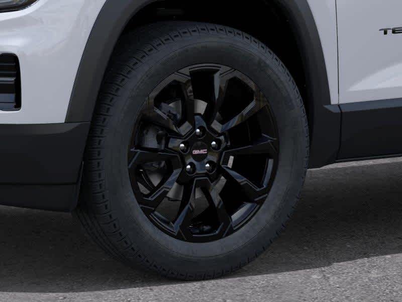 New 2027 Summit White GMC Elevation image 9