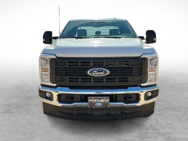 New 2026 Oxford White Ford F-250® XL image 28