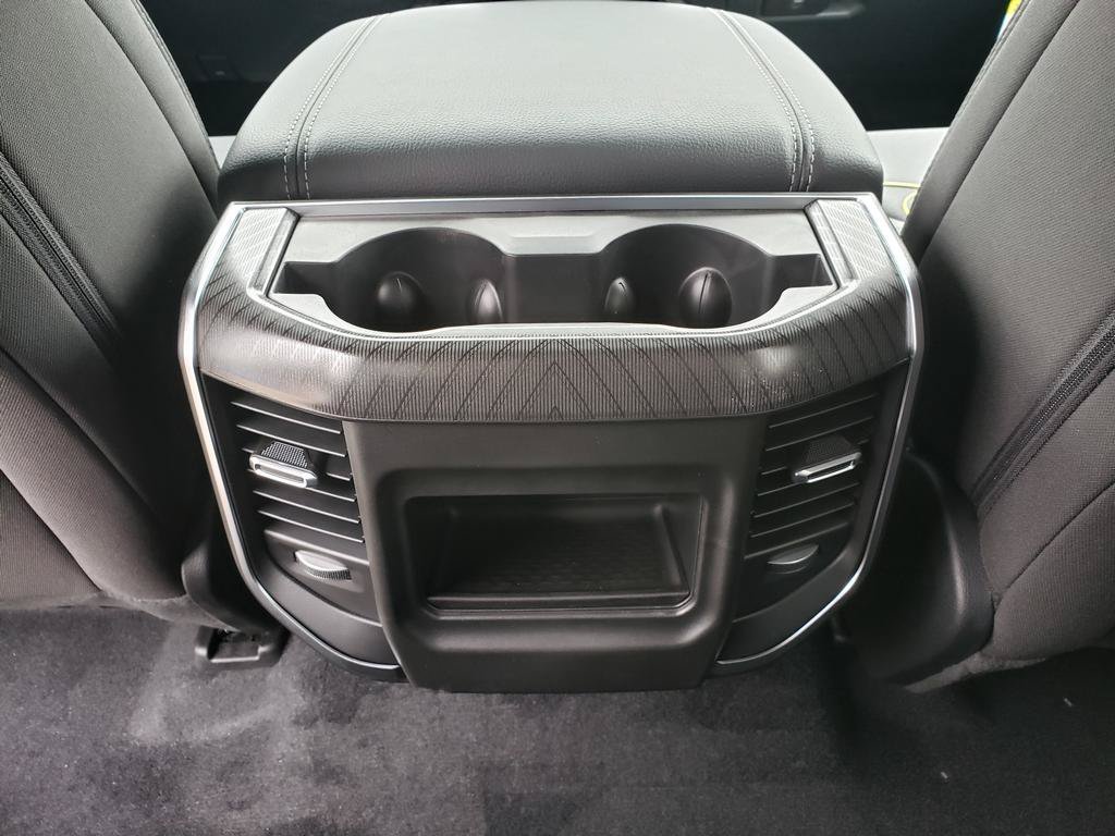 New 2026 Bright White Clear-Coat Exterior Paint RAM Big Horn image 17