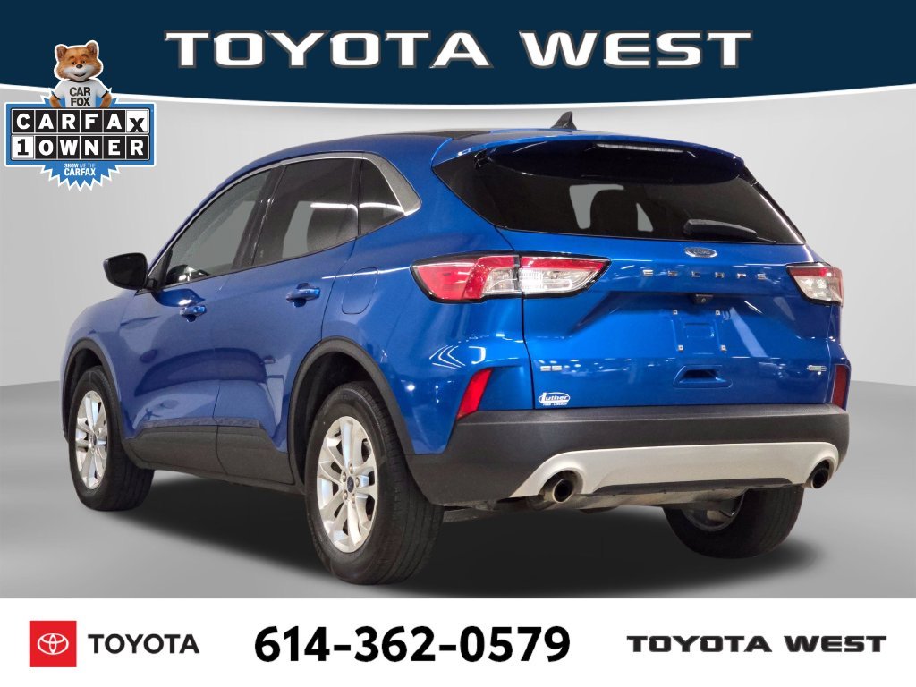 Used 2020 Blue Ford SE image 9