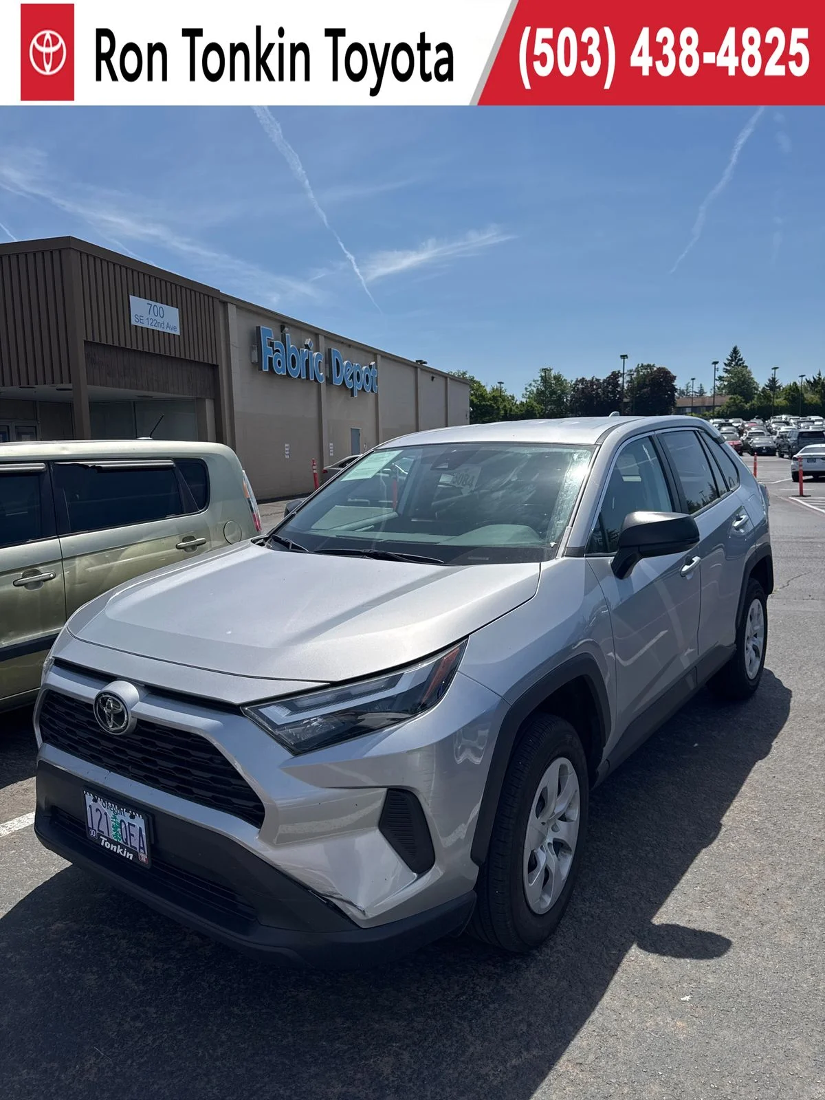 2024 Toyota RAV4 LE AWD's photo