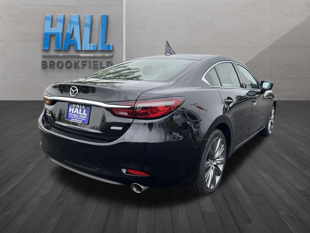 Used 2018 Black Mazda Touring image 5