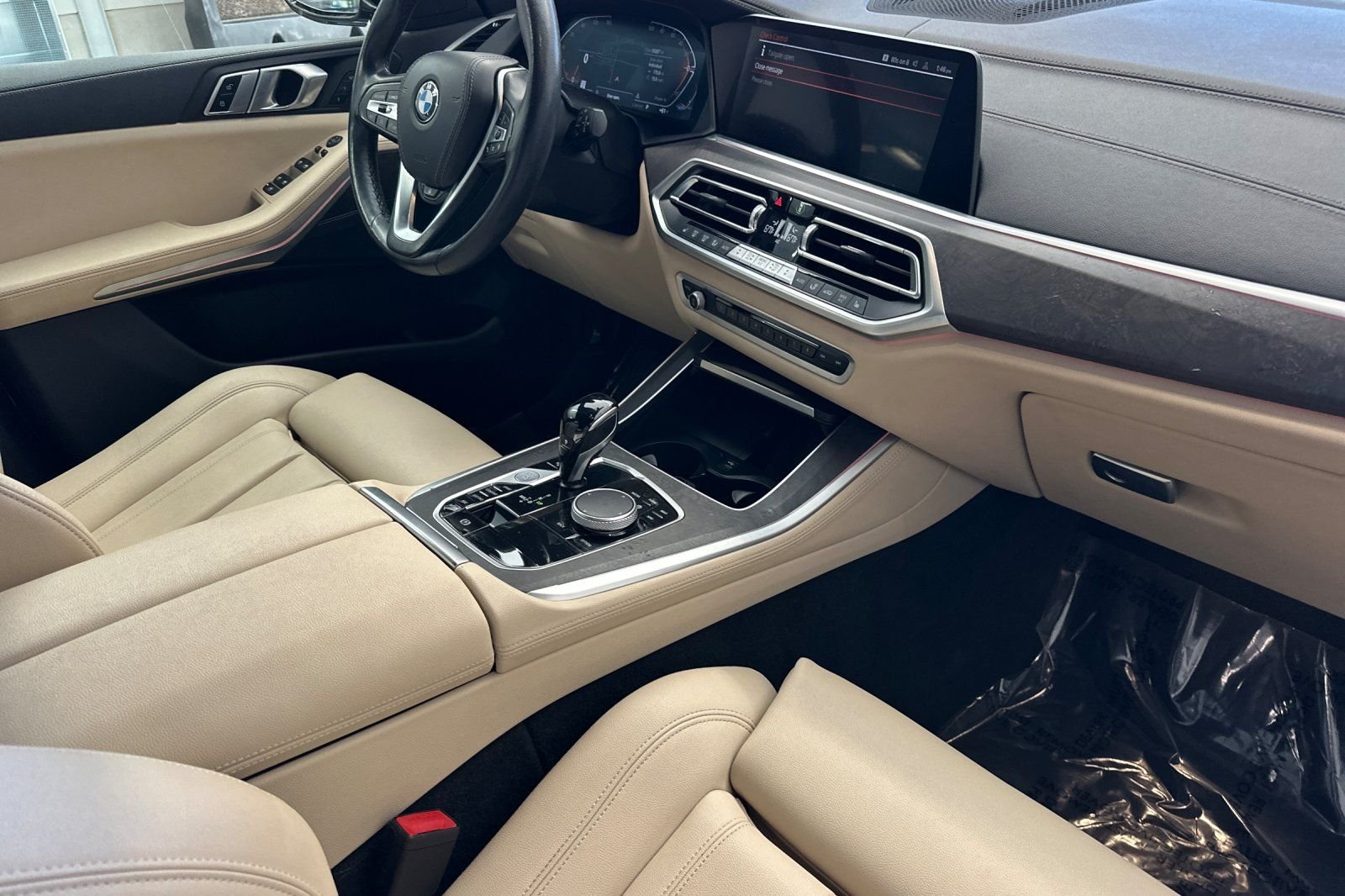 Used 2022 Gray BMW xDrive40i image 18