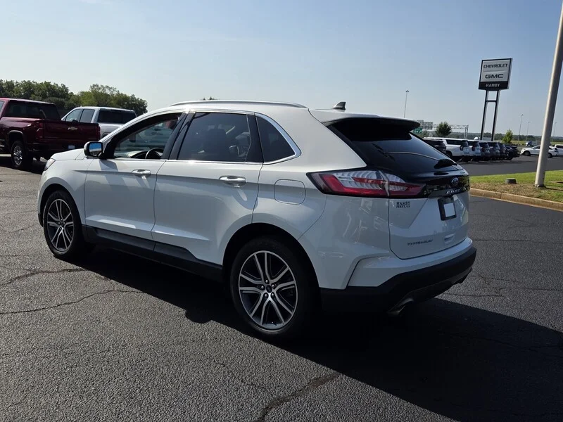 Used 2021 White Metallic FORD TITANIUM image 9
