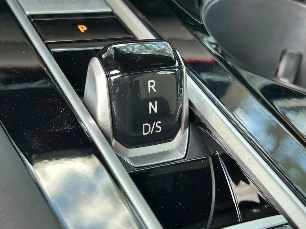 2026 Volkswagen Atlas Cross Sport SEL Premium R-LINE - Photo 37
