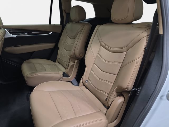 Certified Used 2025 Crystal White Tricoat Cadillac Premium Luxury image 11