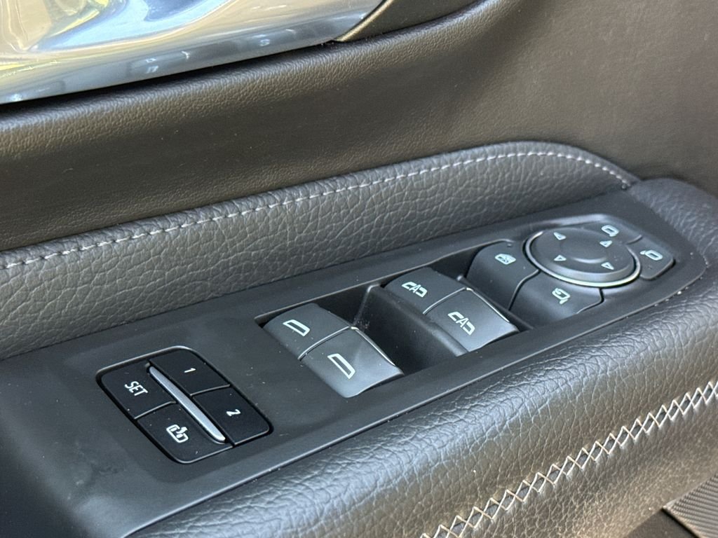 Used 2023 Black GMC Denali image 21