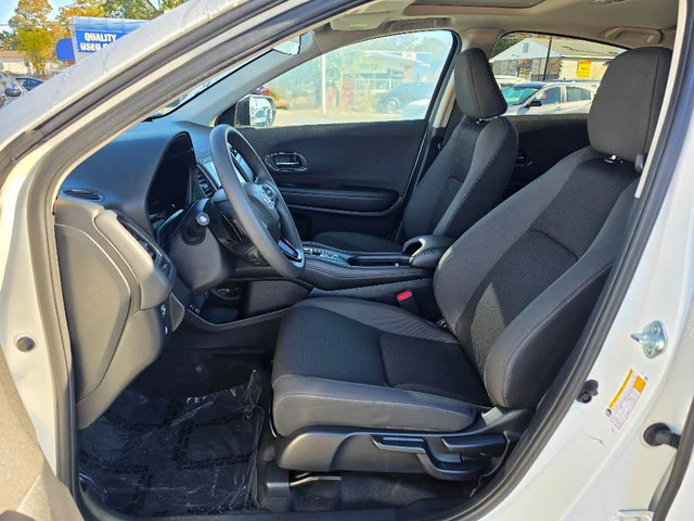 Certified Used 2022 Platinum White Pearl Honda AWD EX image 23