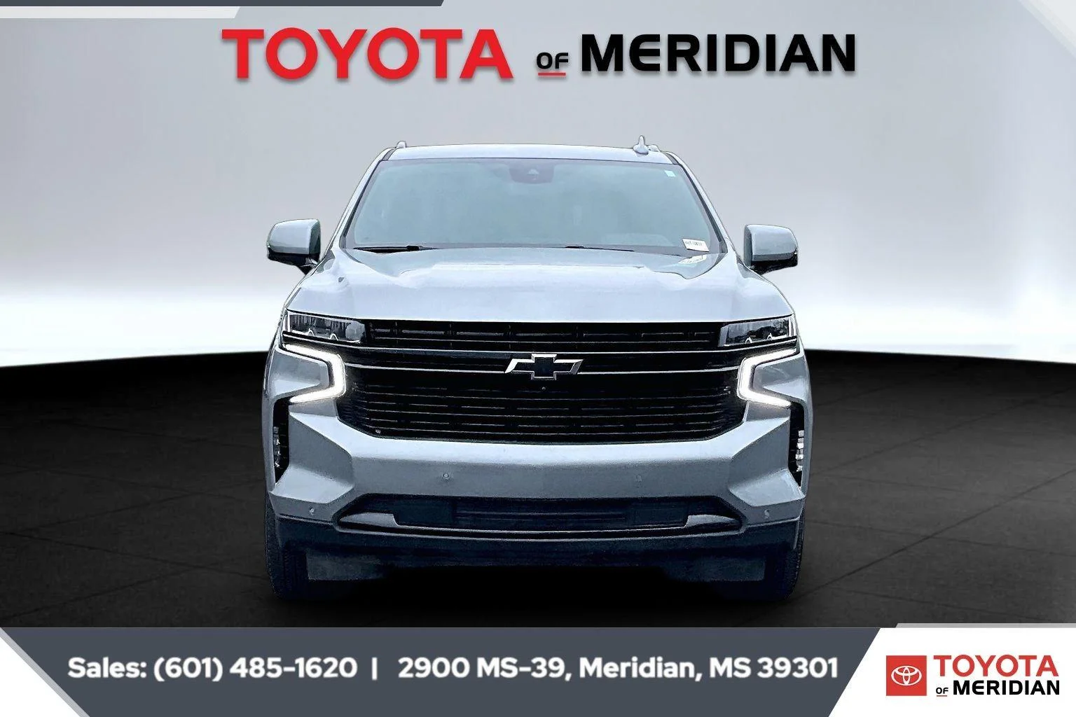 Used 2023 Sterling Gray Metallic Chevrolet RST image 3