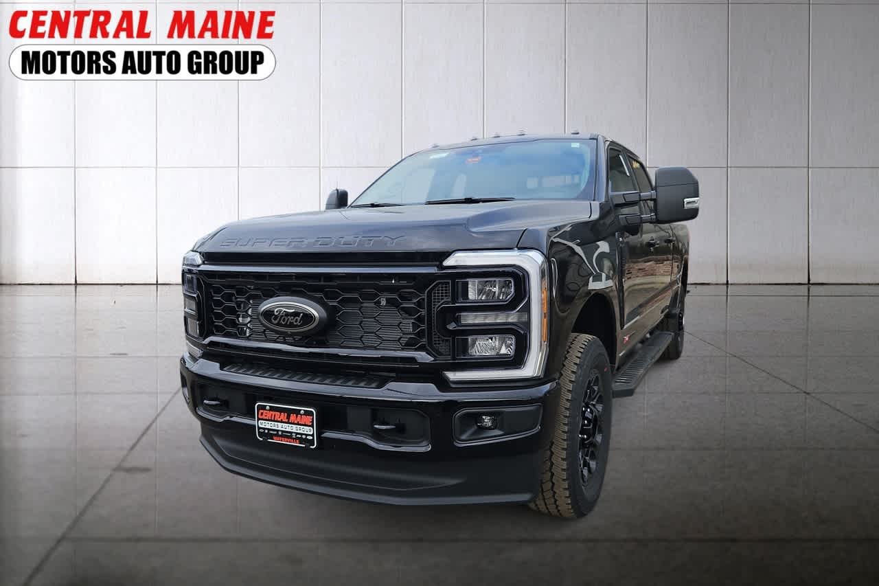 2026 Ford Super Duty F-350 SRW XLT