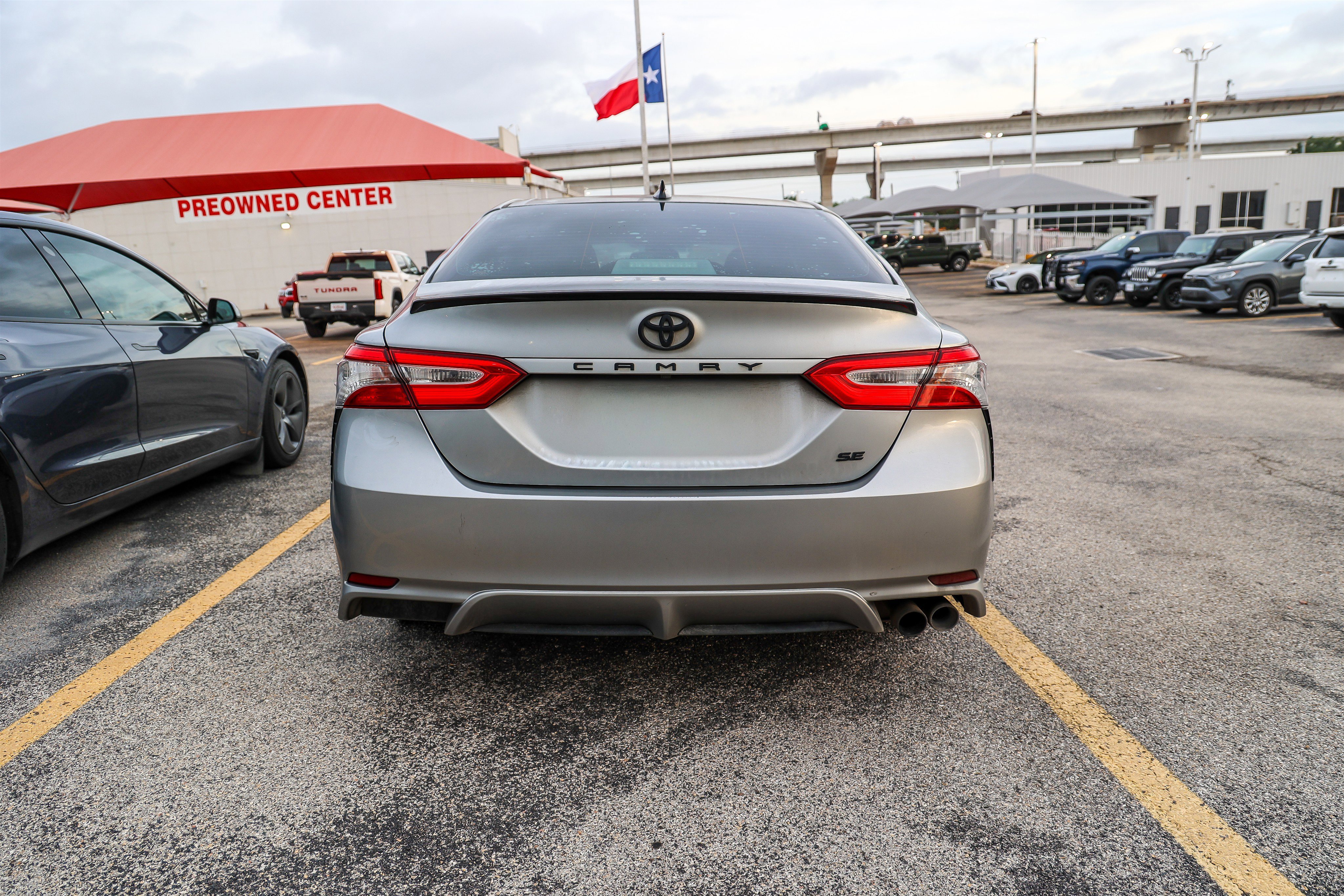Used 2019 Silver Toyota SE image 8
