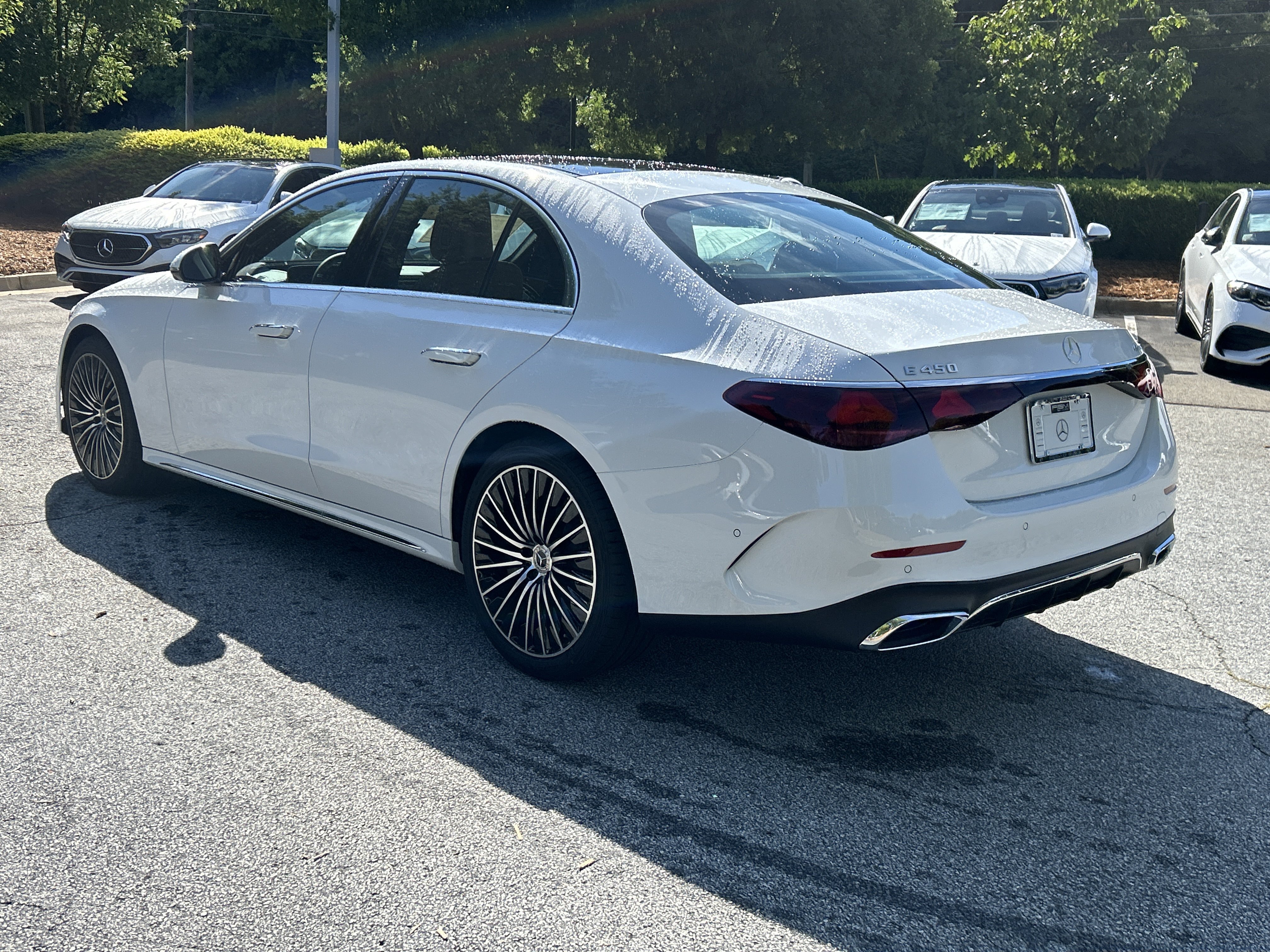 New 2026 MANUFAKTUR Moonlight White Metallic Mercedes-Benz E 450 4MATIC® Sedan image 13