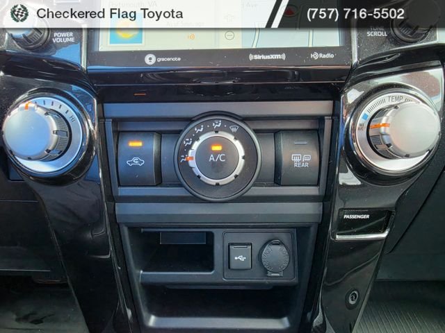 Used 2024 Ice Cap Toyota TRD Off-Road Premium image 16