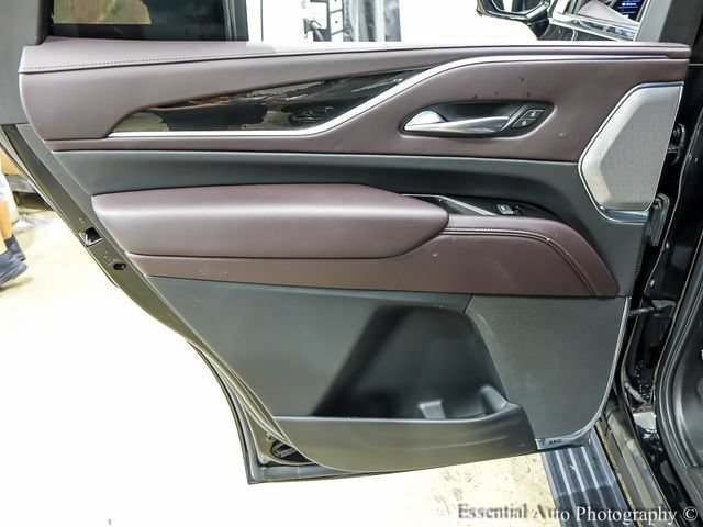 Used 2021 BLACK RAVEN Cadillac Premium Luxury Platinum image 26