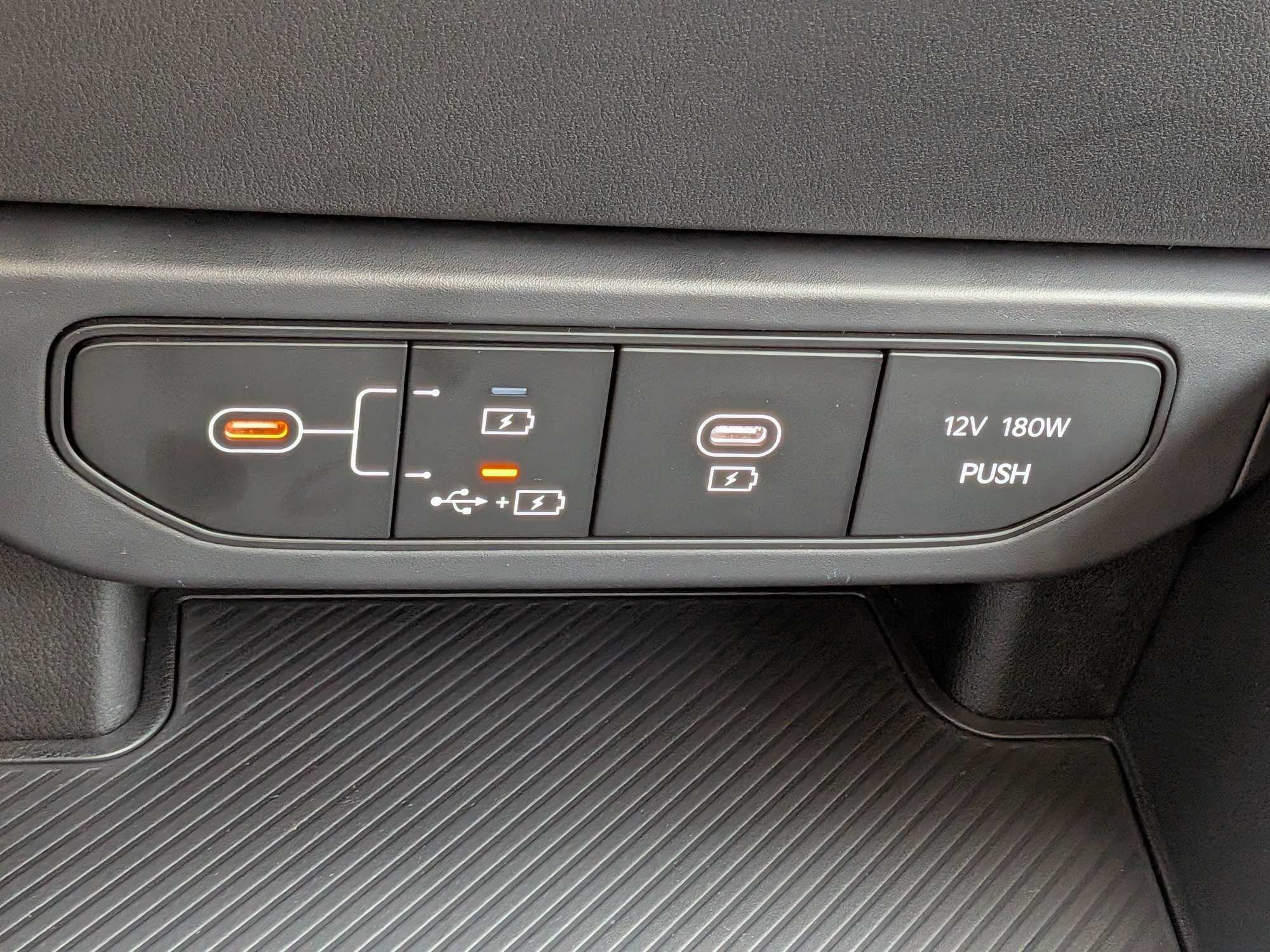 New 2026 Snow White Pearl Kia LX image 25