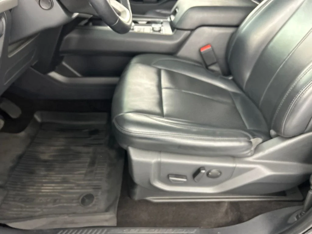 Used 2022 Black Ford XLT image 25