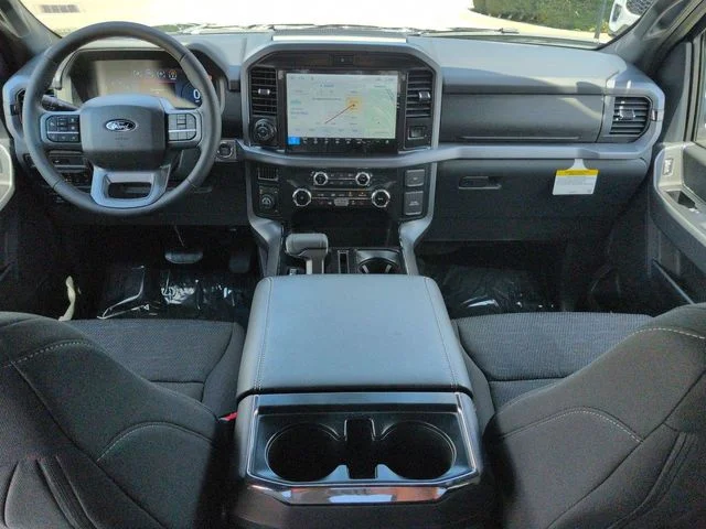 New 2026 Carbonized Gray Metallic Ford XLT image 15