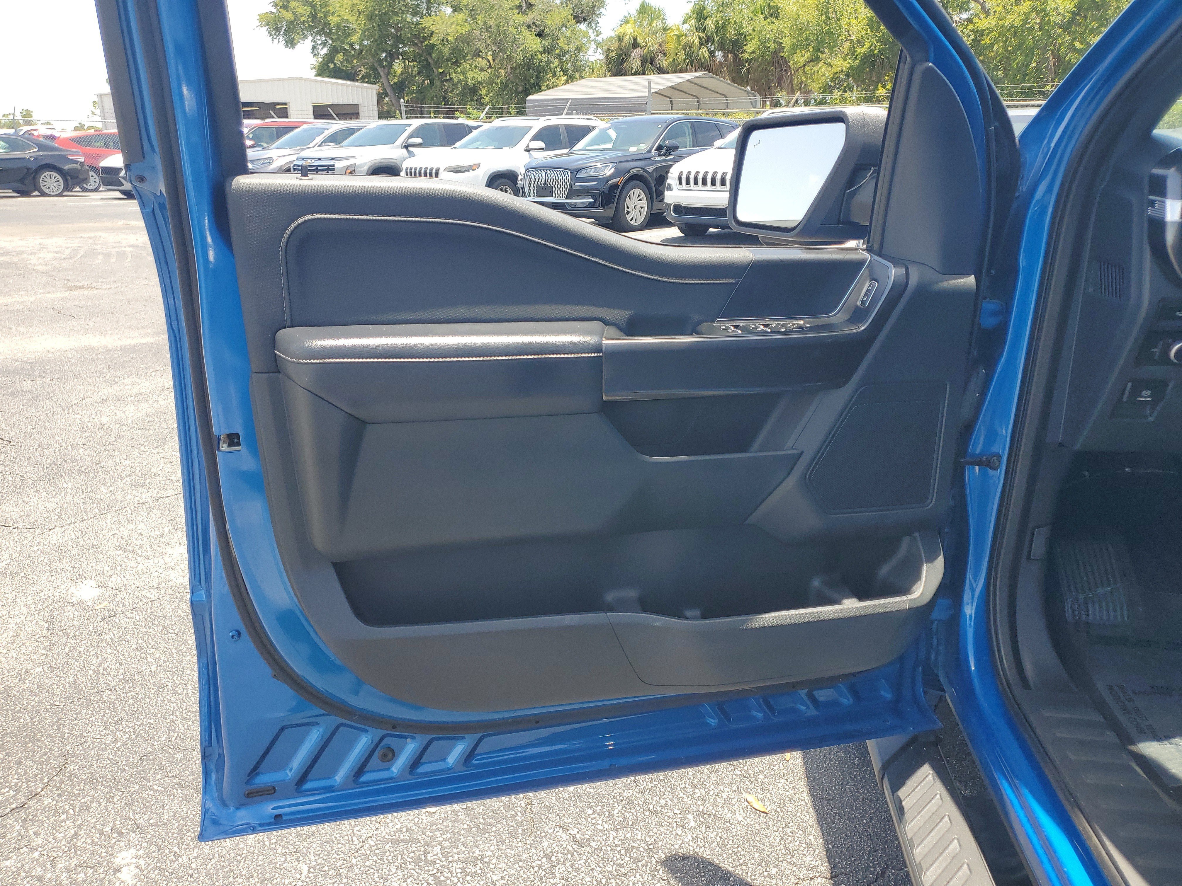 Used 2021 Blue Metallic Ford XLT image 23