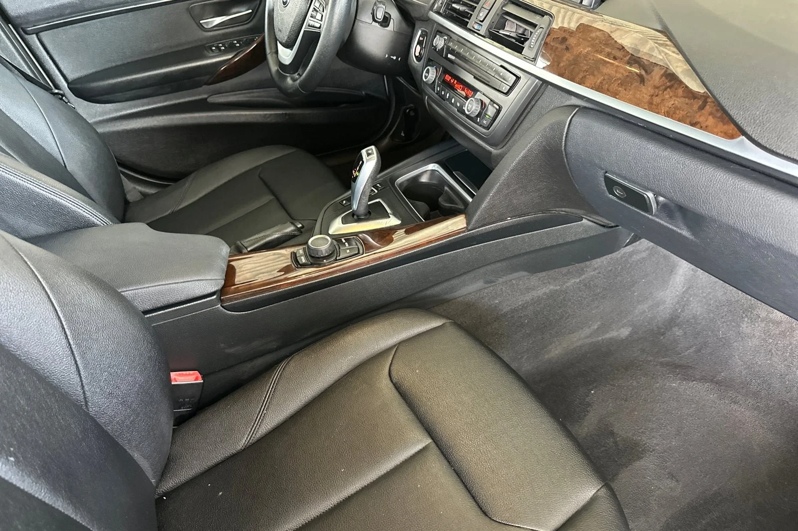 Used 2015 Alpine White BMW 328i image 14