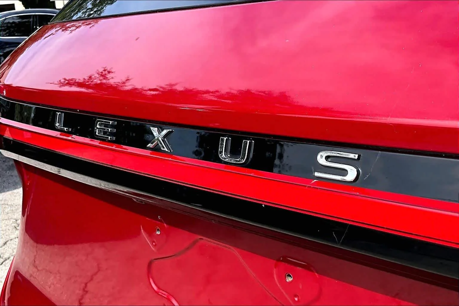 Certified Used 2023 MATADOR RED MICA Lexus Premium Plus image 31