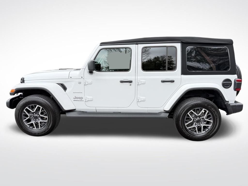 2024 Jeep Wrangler 4-Door Sahara - Photo 8