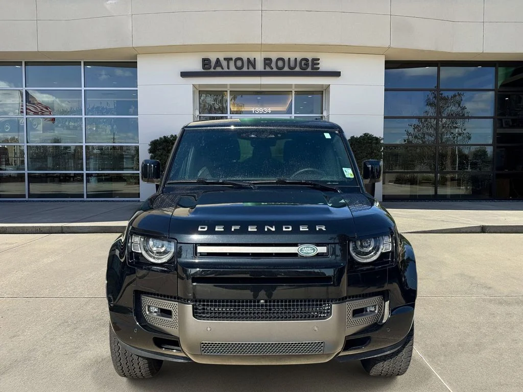 2025 Land Rover Defender 90 X-Dynamic SE