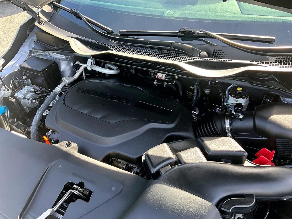 Used 2025 Black Honda EX-L image 35