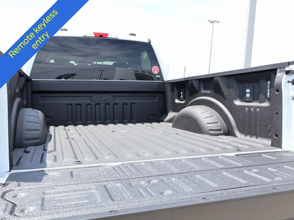 2026 Ford F-250 Super Duty XLT - Photo 15