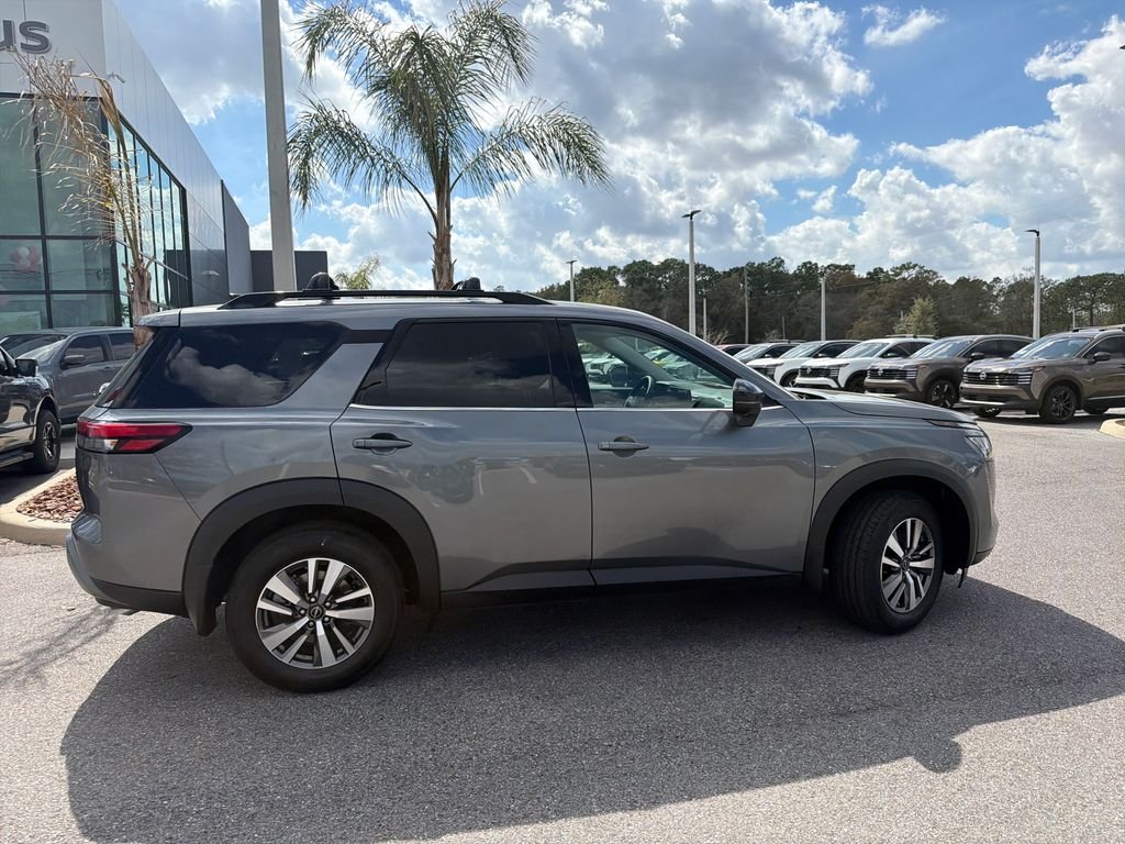 New 2026 Nissan Pathfinder SL 4D Sport Utility