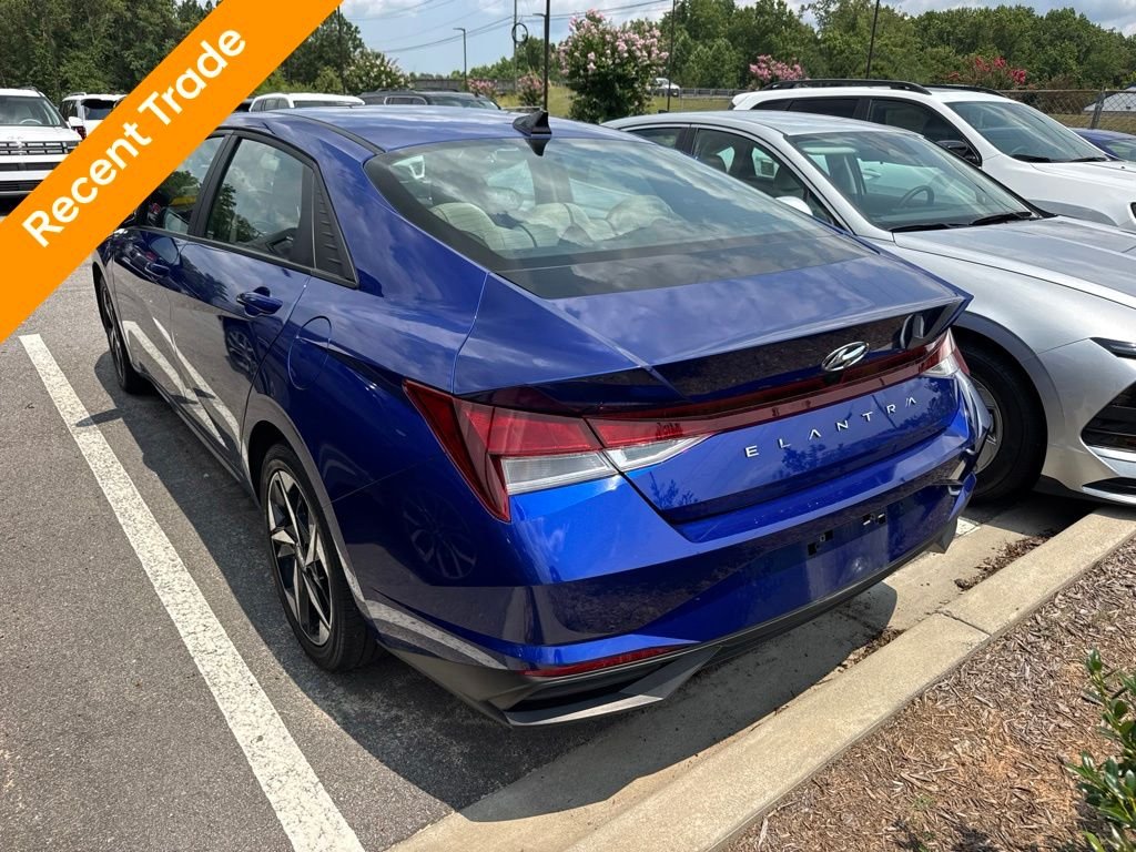 Certified Used 2023 Blue Hyundai SEL image 4