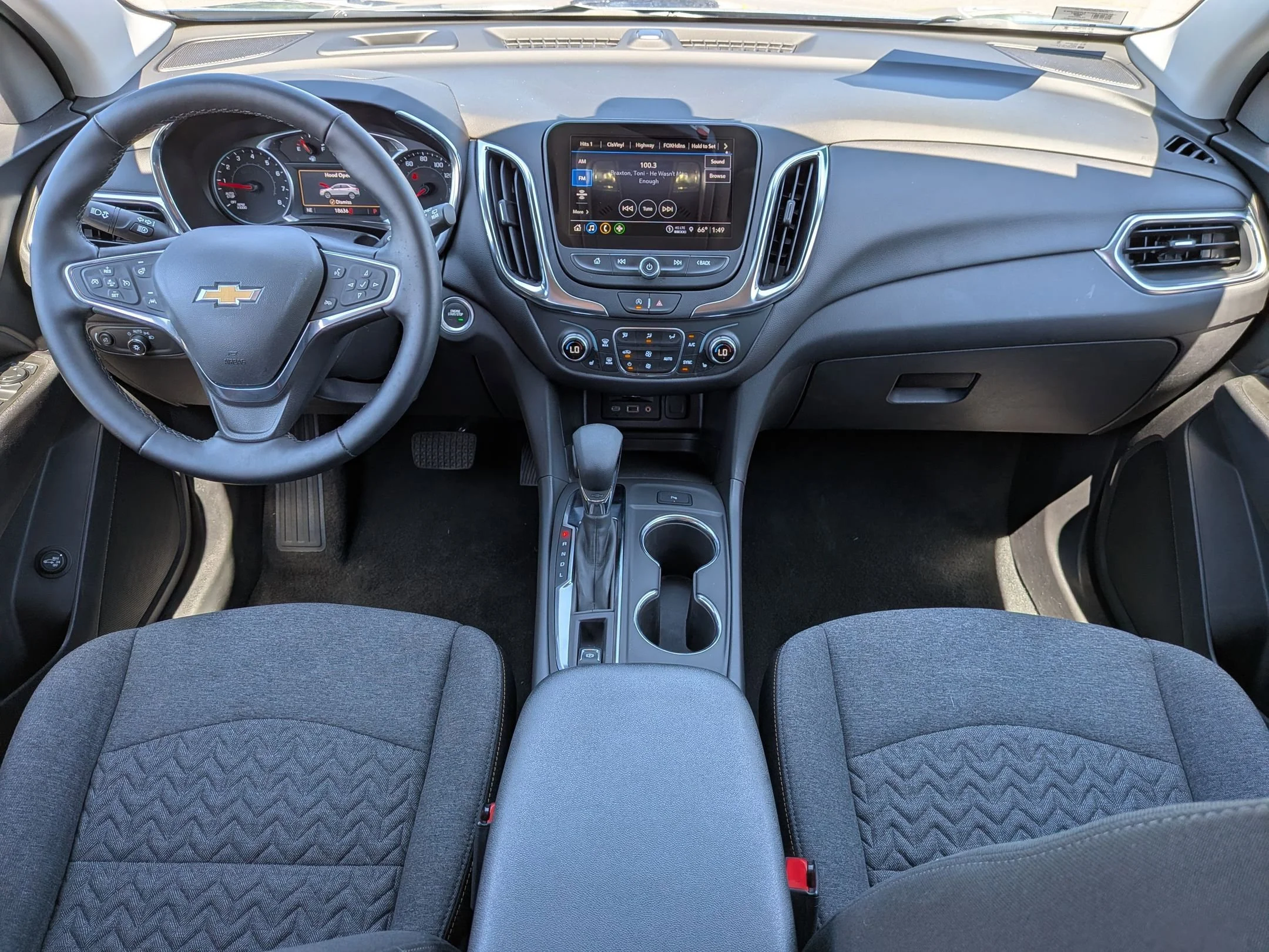 Used 2024 Lakeshore Blue Metallic Chevrolet LT image 19
