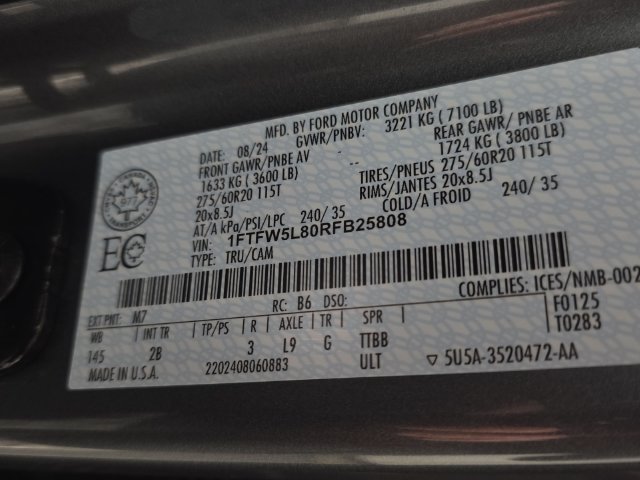 Used 2024 Grey Ford Lariat image 10