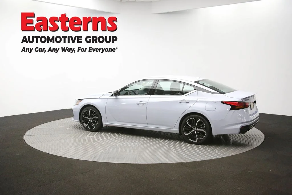 Used 2023 Gray Nissan 2.5 SR image 61