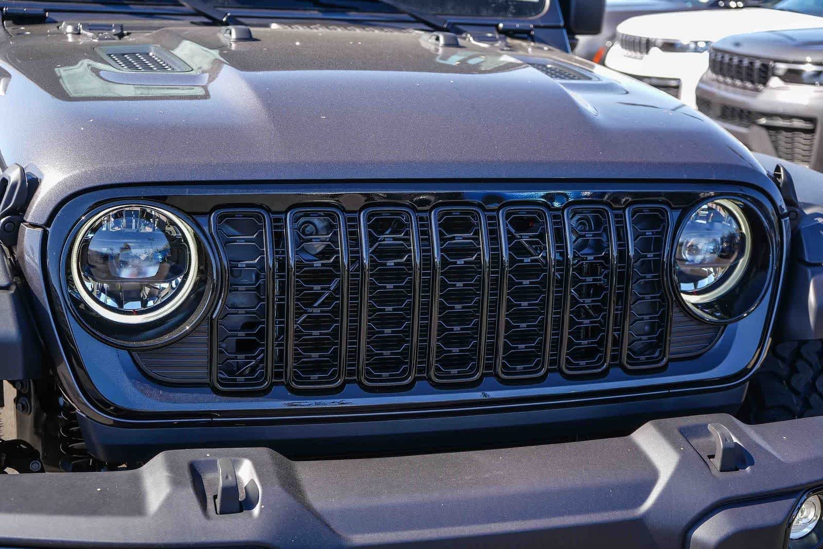 New 2026 Granite Crystal Metallic Clear-Coat Exterior Paint Jeep Willys image 6