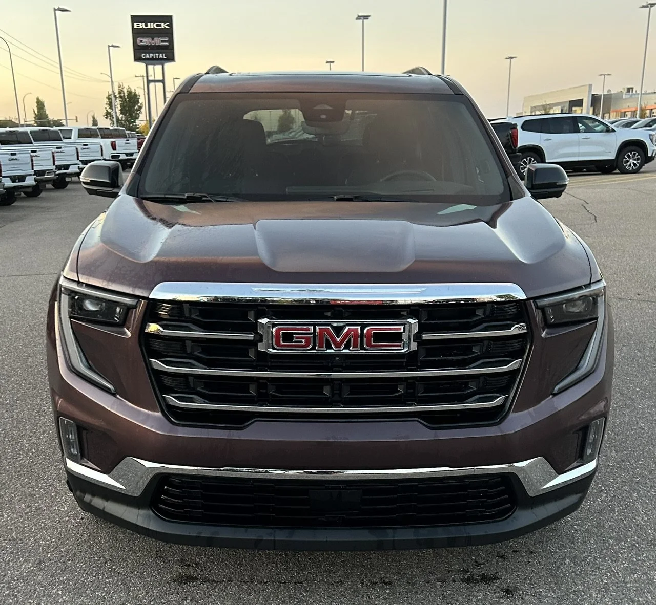 Used 2026 CRYTSAL METALLIC GMC Elevation AWD image 8