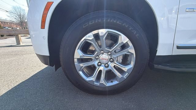 Certified Used 2025 Summit White GMC Denali image 9