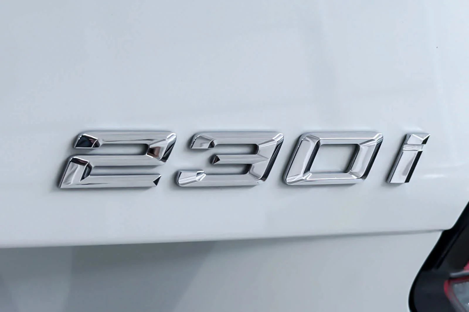 Used 2023 Alpine White BMW 230i image 27