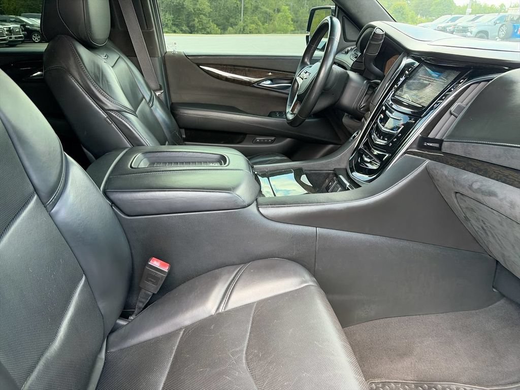 Used 2015 Black Raven Cadillac Platinum image 9