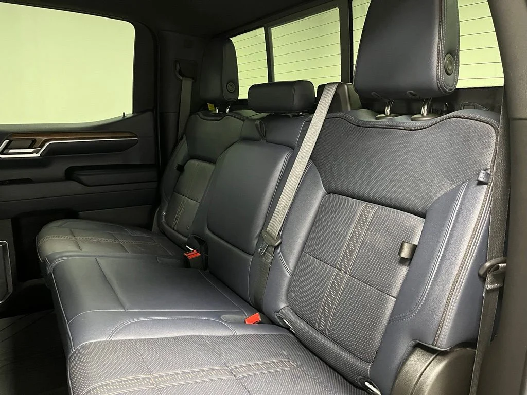 Used 2022 Beige Chevrolet High Country image 47