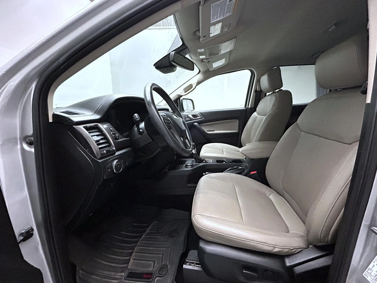 Used 2019 Silver Ford Lariat image 10
